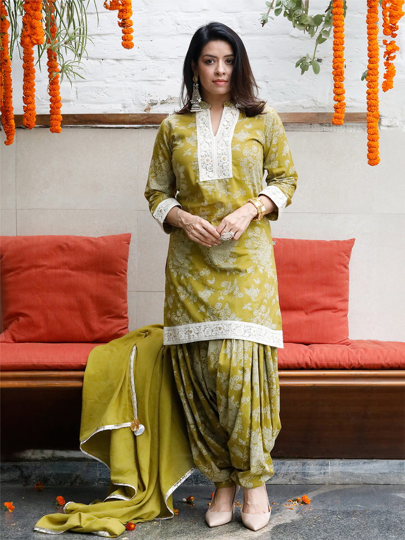 Green Cotton Print 2 pc Set of Salwar and Short Kurta Embellished With Laces (Without Dupatta)