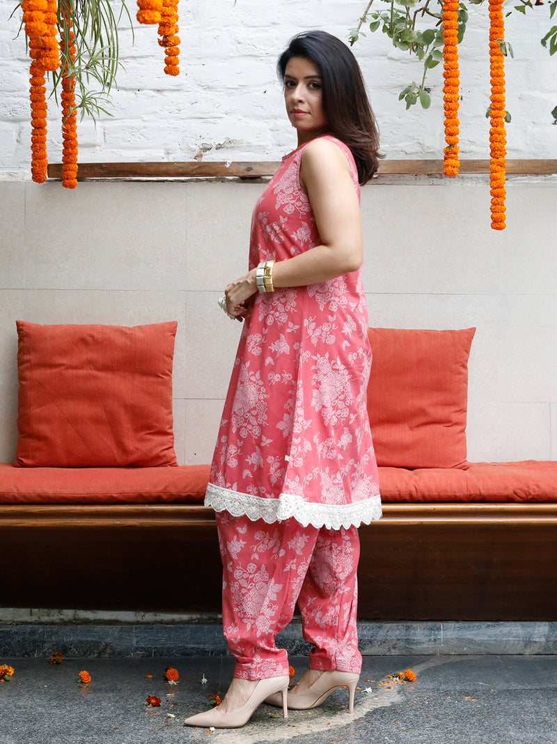 Pink Cotton Khadi Print Sleeveless Aline Kurta With Lace Details Paired With Straight Salwar In The Same Fabric. ( Without Dupatta )