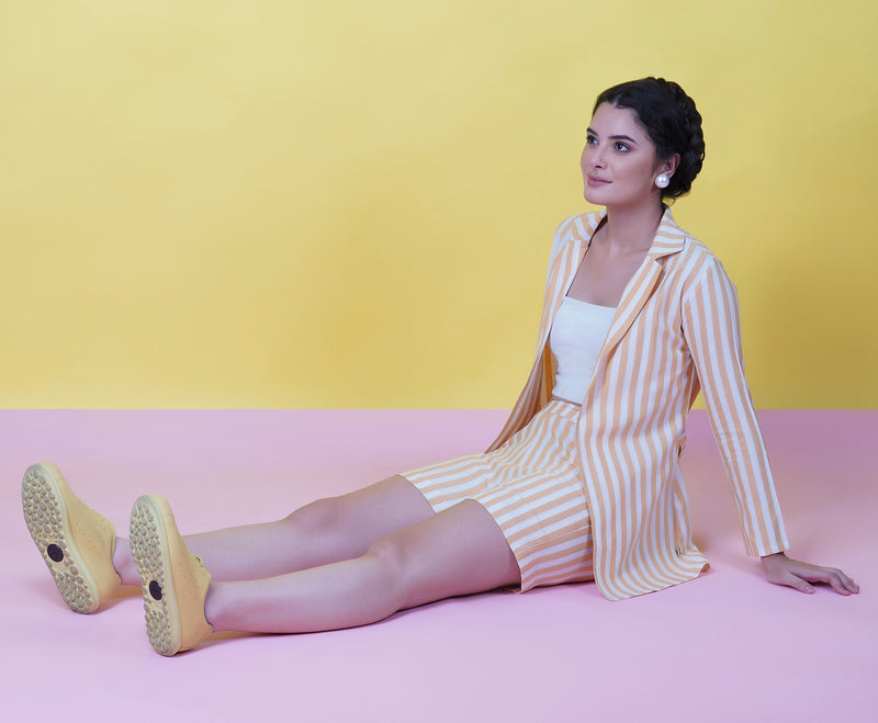 Cotton Yellow Stripe Single Layered Front Open Top With A Belt ONLY-Coat-Fabnest