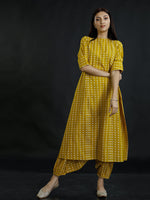 Green Cotton Discharge Print With Front Pleats Loose Fit Kurta And Harem Pant Set-Full Sets-Fabnest